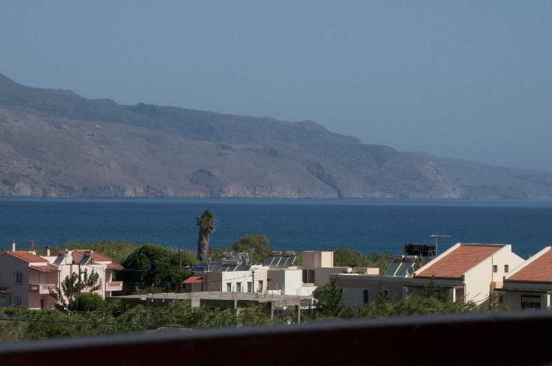 Louladakis Apartments Kolymbari Exterior photo