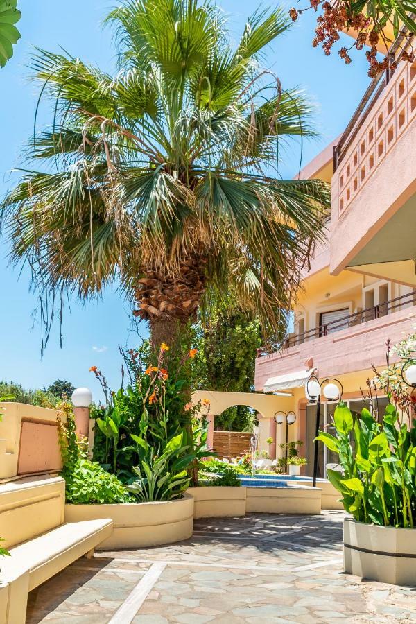 Louladakis Apartments Kolymbari Exterior photo